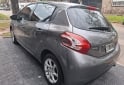 Autos - Peugeot 208 2014 Nafta 121000Km - En Venta