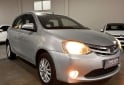 Autos - Toyota Etios 2014 Nafta 90000Km - En Venta