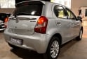 Autos - Toyota Etios 2014 Nafta 90000Km - En Venta