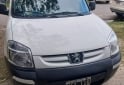 Utilitarios - Peugeot Partner 2014 Nafta 115000Km - En Venta