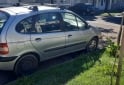 Autos - Renault Scenic 2005 Nafta 210000Km - En Venta