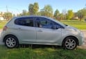 Autos - Peugeot 208 2014 Nafta 124000Km - En Venta
