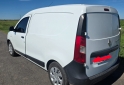 Utilitarios - Renault Kangoo confort furg�n 2023 Nafta 90000Km - En Venta