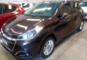 Autos - Peugeot 208 2019 Nafta 62000Km - En Venta