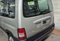 Utilitarios - Peugeot partner patagonica 2013 Nafta 180000Km - En Venta