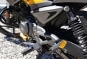 Motos - Bajaj Rouser NS 125 2023 Nafta 8000Km - En Venta