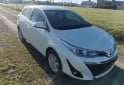 Autos - Toyota Yariz 2019 GNC 120000Km - En Venta
