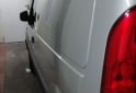 Utilitarios - Renault Kangoo 2017 GNC 105Km - En Venta