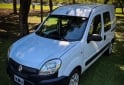Utilitarios - Renault Kangoo 2015 GNC 133000Km - En Venta