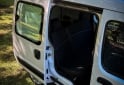 Utilitarios - Renault Kangoo 2015 GNC 133000Km - En Venta