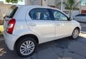 Autos - Toyota Etios 2015 Nafta 140000Km - En Venta