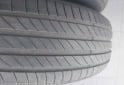 Accesorios para Autos - Cubiertas Michelin 215/65-17 - En Venta