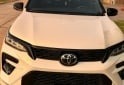 Camionetas - Toyota HILUX SW4 2.8 TDI - GR 2022 Nafta 75000Km - En Venta