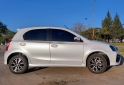 Autos - Toyota Etios xls 4at 5p 2023 Nafta 42000Km - En Venta