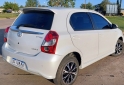 Autos - Toyota Etios xls 4at 5p 2023 Nafta 42000Km - En Venta