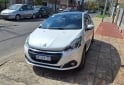 Autos - Peugeot 208 Feline 2017 Nafta 111500Km - En Venta