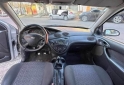 Autos - Ford Focus 2004 GNC 247000Km - En Venta