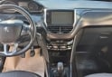 Autos - Peugeot 200 2017 Nafta 96000Km - En Venta