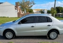 Autos - Volkswagen Voyage 2011 GNC 148000Km - En Venta