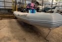 Embarcaciones - Vendo Semirrigido Alovecs con Suzuki 40hp - En Venta