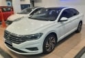 Autos - Volkswagen VENTO HIGHLINE AT 2021 Nafta 62000Km - En Venta
