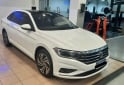 Autos - Volkswagen VENTO HIGHLINE AT 2021 Nafta 62000Km - En Venta