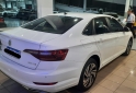 Autos - Volkswagen VENTO HIGHLINE AT 2021 Nafta 62000Km - En Venta