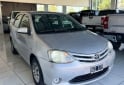 Autos - Toyota Etios XS 2014 Nafta 78000Km - En Venta