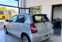 Autos - Toyota Etios XS 2014 Nafta 78000Km - En Venta