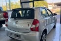 Autos - Toyota Etios XS 2014 Nafta 78000Km - En Venta
