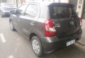 Autos - Toyota Etios 2022 Nafta 124000Km - En Venta