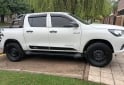 Camionetas - Toyota Hilux D/C DX 2.4 TDI 2017 Diesel 140000Km - En Venta
