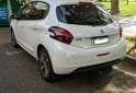 Autos - Peugeot 208 ALLURE 2017 Nafta 92000Km - En Venta