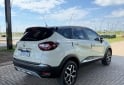 Autos - Renault Captur 2019 Nafta 77000Km - En Venta