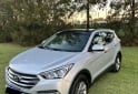 Camionetas - Hyundai Santa Fe 2017 Diesel 155000Km - En Venta