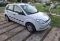 Autos - Ford Fiesta Ambiente 2004 Nafta 245000Km - En Venta