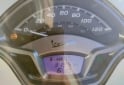 Motos - Vespa Vxl 150 inyeccion abs 2024 Nafta 3200Km - En Venta