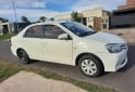 Autos - Toyota Etios 2014 GNC 250000Km - En Venta