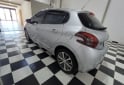 Autos - Peugeot 208 2017 Nafta 108000Km - En Venta