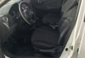 Autos - Nissan Versa 1.6 Advance Mt 2014 Nafta 150000Km - En Venta