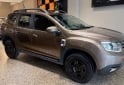 Autos - Renault Duster zen 2022 Nafta 114000Km - En Venta
