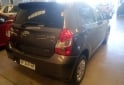 Autos - Toyota Etios 2023 Nafta 124000Km - En Venta