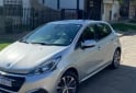 Autos - Peugeot 208 feline 2017 Nafta 85000Km - En Venta