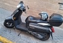 Motos - Kymco Like 125 negra mate 2024 Nafta 6400Km - En Venta