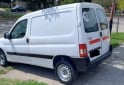 Utilitarios - Peugeot PARTNER 1.4 FURGON 1PCL 2014 Nafta 200000Km - En Venta