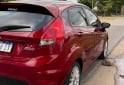 Autos - Ford Fiesta 2017 Nafta 130000Km - En Venta