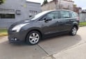 Autos - Peugeot 5008 7 PLAZAS 2014 Nafta 188625Km - En Venta