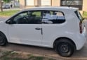 Autos - Volkswagen Up - Take! 2015 Nafta 150000Km - En Venta