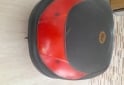 Accesorios para Motos - Baulera y casco buen estado - En Venta