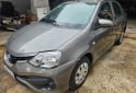 Autos - Toyota etios xs 2019 Nafta 65000Km - En Venta